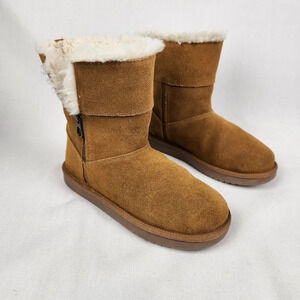 Koolaburra Tan Suede Zip Up Boots